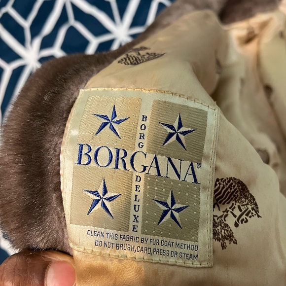 Borgana Faux Fur Brown Vintage Stole Short Coat Jacket w/pockets Size Large - Picture 4 of 9